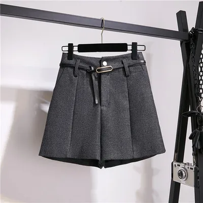 Only Shorts Вязаный пуловер; топы и шерстяные шорты; Женский комплект 2 шт.; сезон осень-зима; свитер с рукавами-фонариками и бантом; костюм со штанами; свободный пояс - Цвет: Only Shorts