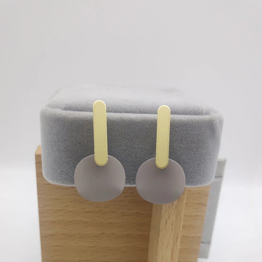 

Minimalist Metal Pendant Earrings Irregular Wave Disc Geometric Earrings for Women Wedding Party Jewelry