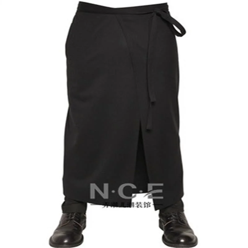 

and European American style fashionable men personality Scottish long skirt, hair stylist stage performance culottes