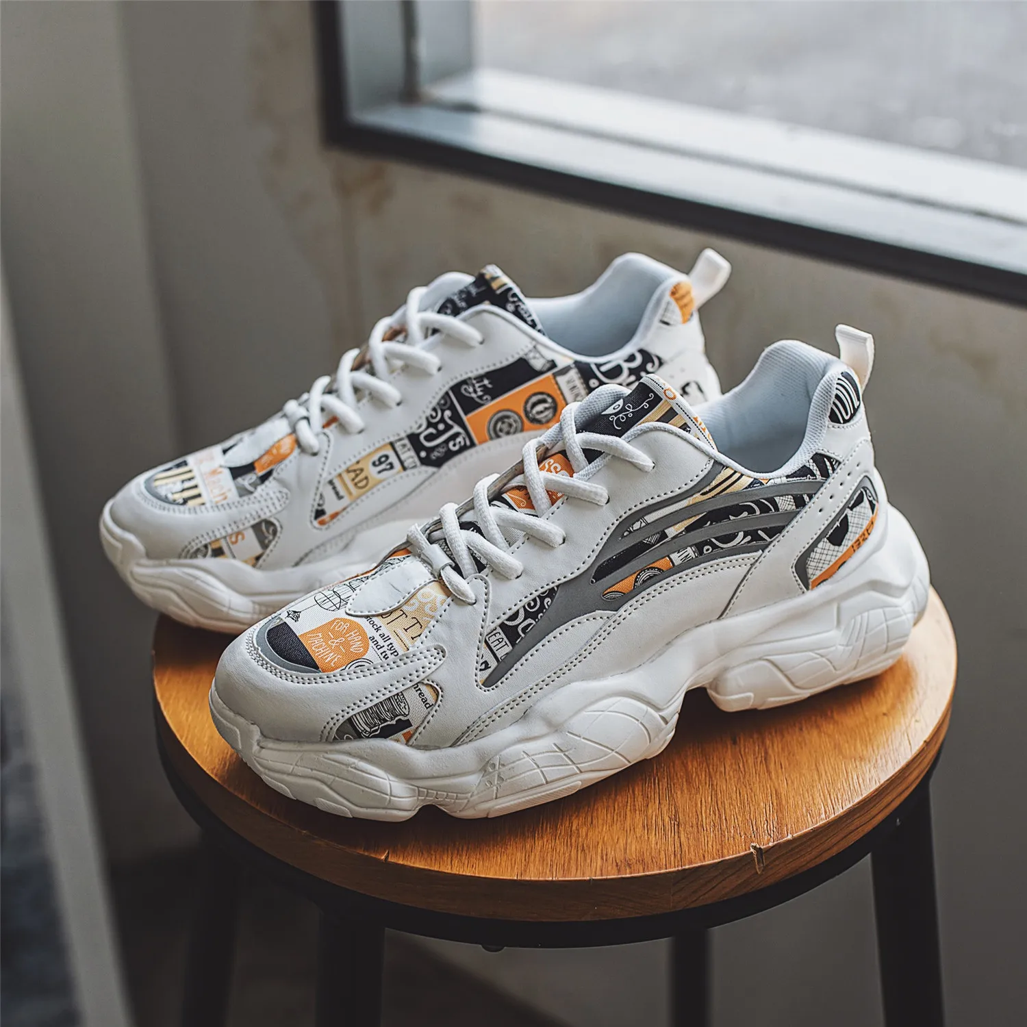 

Брендовые мужские кроссовки; Дышащая обувь для мужчин; Мужская повседневная обувь для прогулок; Модная Светоотражающая обувь; Tenis Masculino ...