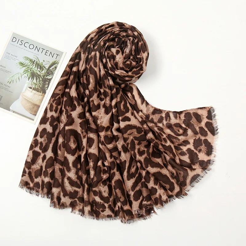 Женский шарф цвета хаки с леопардовым принтом Осенние шали мягкие пашмины