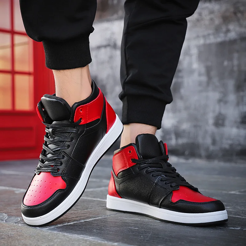 Мужские кроссовки с высоким берцем на шнуровке повседневная обувь классические