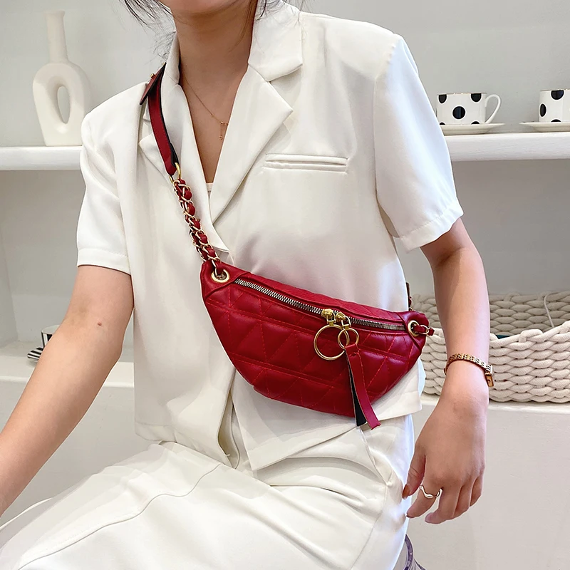 

2021 Ladies One Shoulder Crossbody Diamond Chain Bag Chest Bag Luxury Portable Banana Butt Wallet