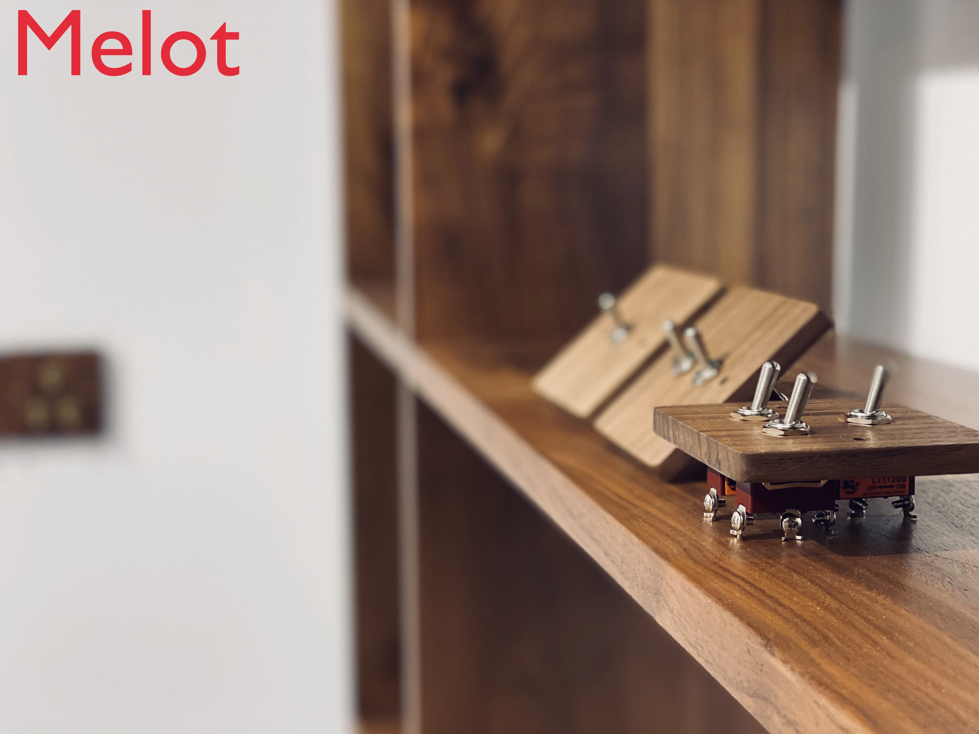 

Solid Wood Socket Panel Wallet Retro Wood Personalized Creative Home 86 Type Smart Wall Switch Handmade Personalized Creative