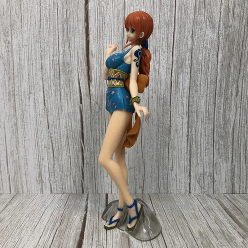 

26CM ONE PIECE kimono Nami Thief Cat Straw Hat Pirates Birthday Christmas Gift PVC Action Collectible Model Statue Toy R155