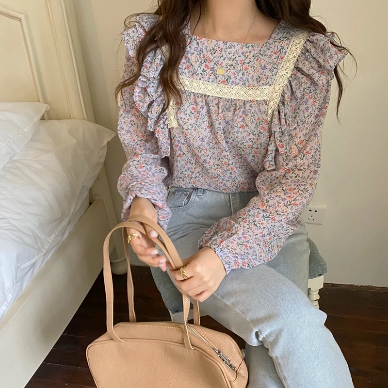 

Женская шифоновая рубашка с оборками, элегантный свободный топ с длинными рукавами и квадратным воротником в французском ретро-стиле, весн...