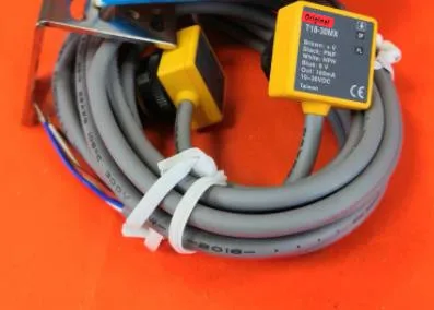 Оригинальный и новый фотоэлектрический переключатель T18-30MX M18 NO Ultra Short ttube Type