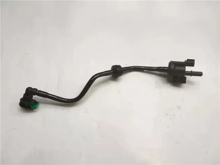 

Carbon tank solenoid valve For Ford Mustang 2015-2018 2.3 FR3Z9G297H