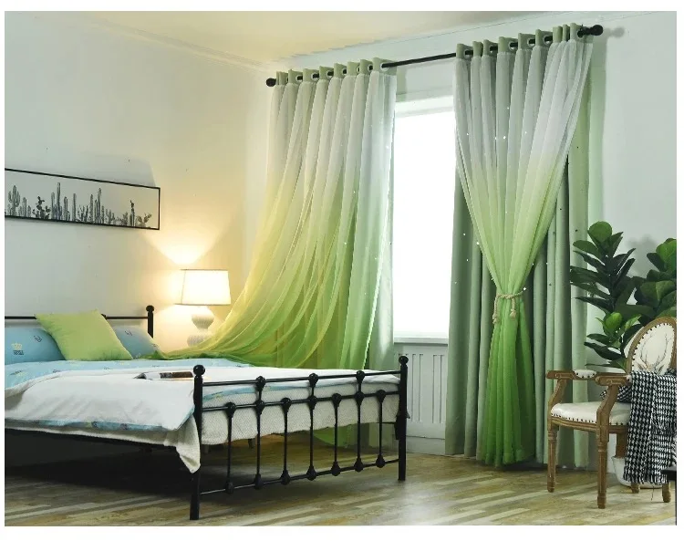 Занавески с градиентным цветом "Star Cut Hollow out Blackout Curtain with Die-Cut Stars" для гостиной принцессы, можно заказать на заказ.