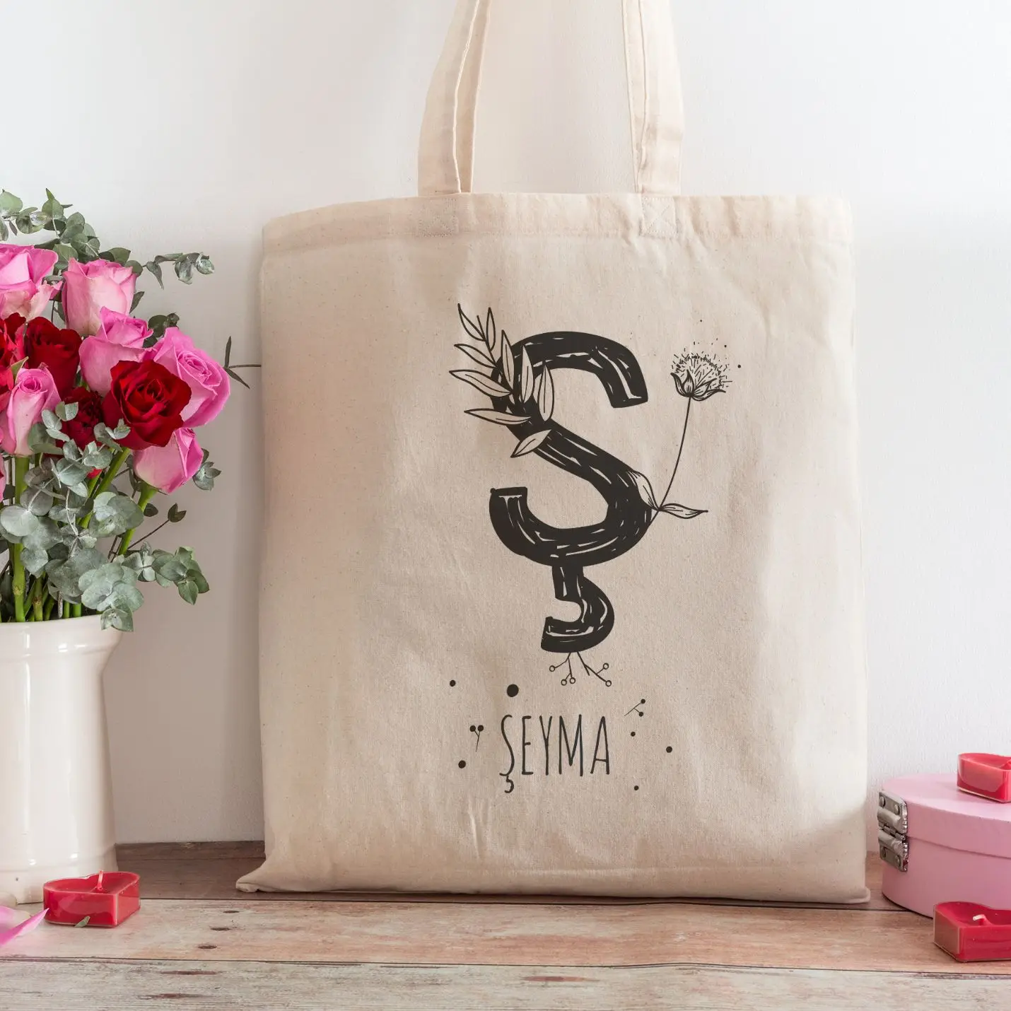 

Personalized Letter Design Name Written AS Bag