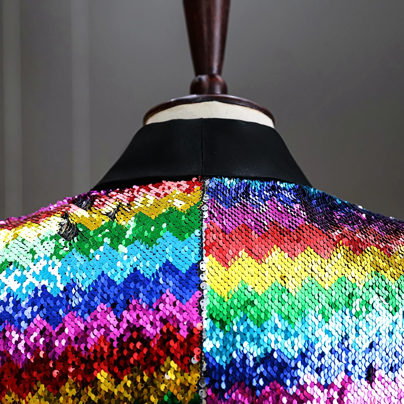 

Musical Evening Men Start Singer Glitter Multi-color Sequins Blazer Stripes Tuxedo Bar Nightclub Host Stage Performance Costume