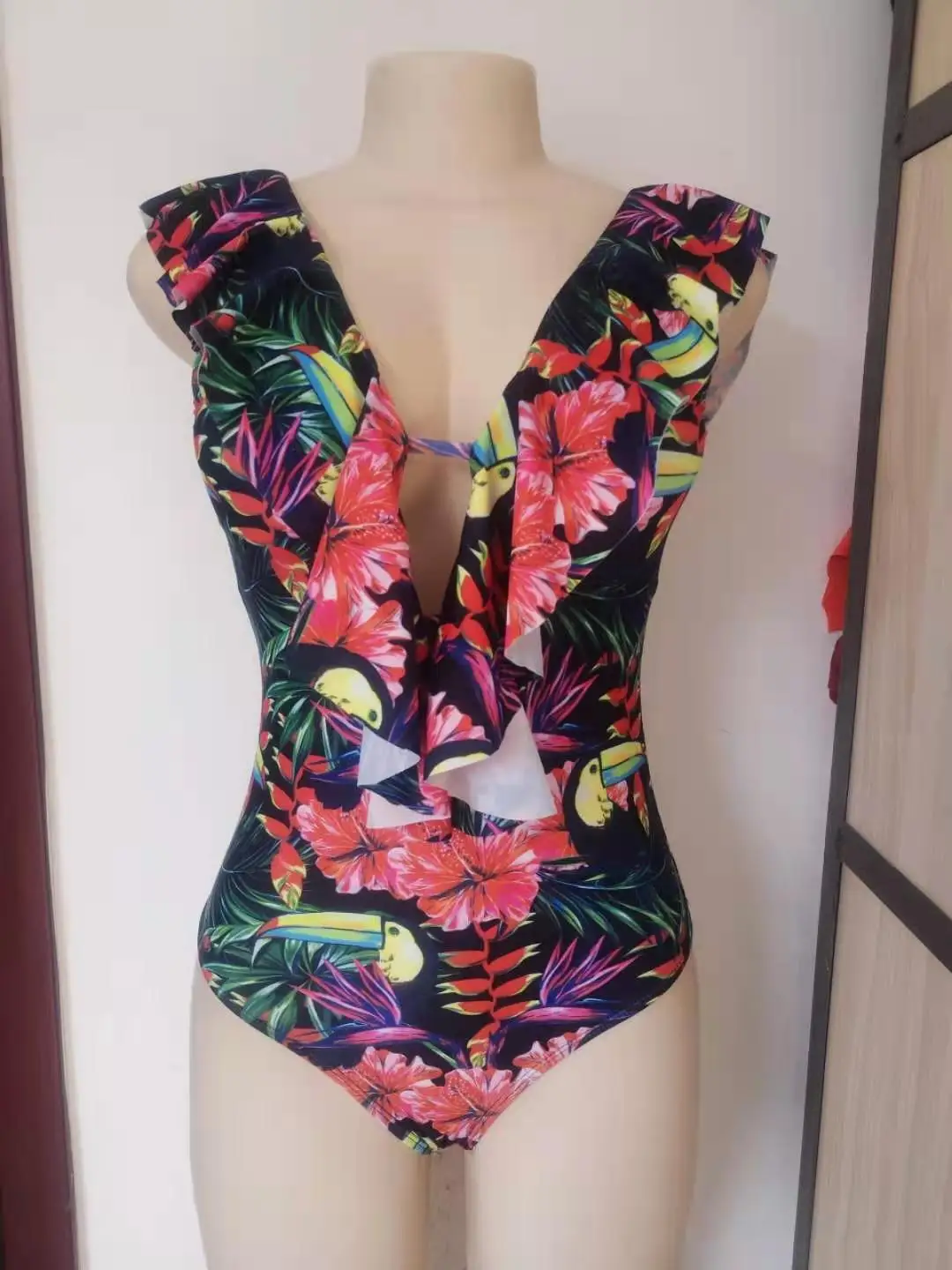 

2021 New One-Piece Printed Bikini Swimming Adjustable Shoulder Swimsuit One-Piece Swimsuit