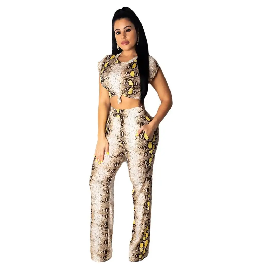 Цвет: желтый women sexy Outfits tracksuit Summer Snake skin Print Crop Top two pieces Sets Sportswear casual fashion Bandage SM7192 - Цвет: Цвет: желтый