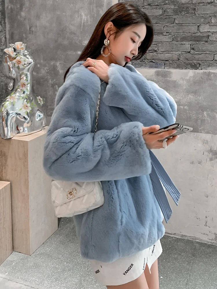 

Шуба женская из кроличьего меха, короткая, 2021