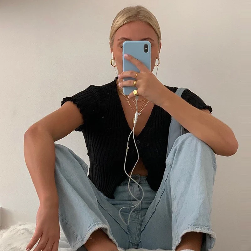 

Summer New Women Solid Ruffles Crop Top White Knitted Shirts Y2k Fashion Short Sleeve Button V Neck Streetwear Sexy Tops Sweet