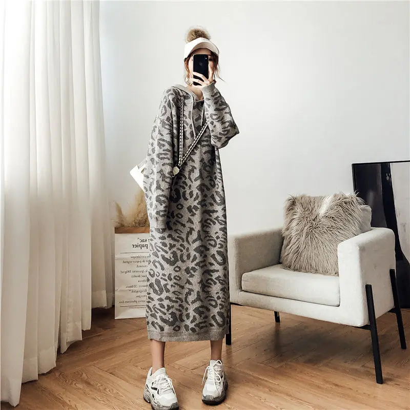 

Japanese style long new leopard knitwear dress lazy style loose women knitted hooded dress jurk jurken