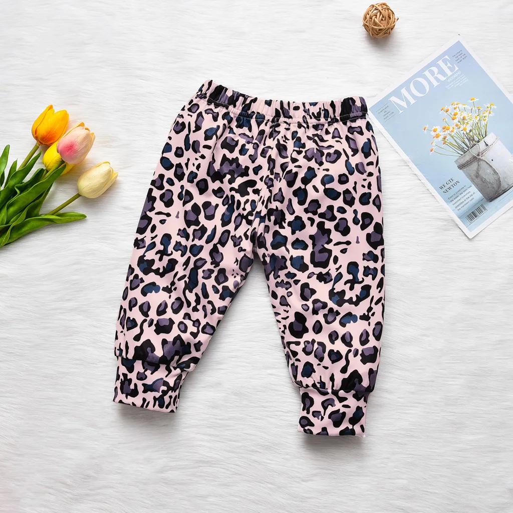 Одежда для маленьких девочек топы с длинными рукавами и надписью леопардовые