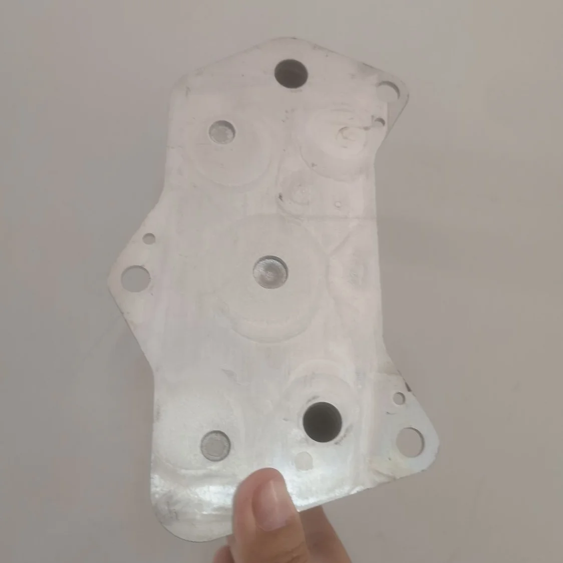 Детали OE No 02E 409 061C Алюминиевый Масляный радиатор двигателя 02E409061C OEM 061 C|oes|audi oil cooler