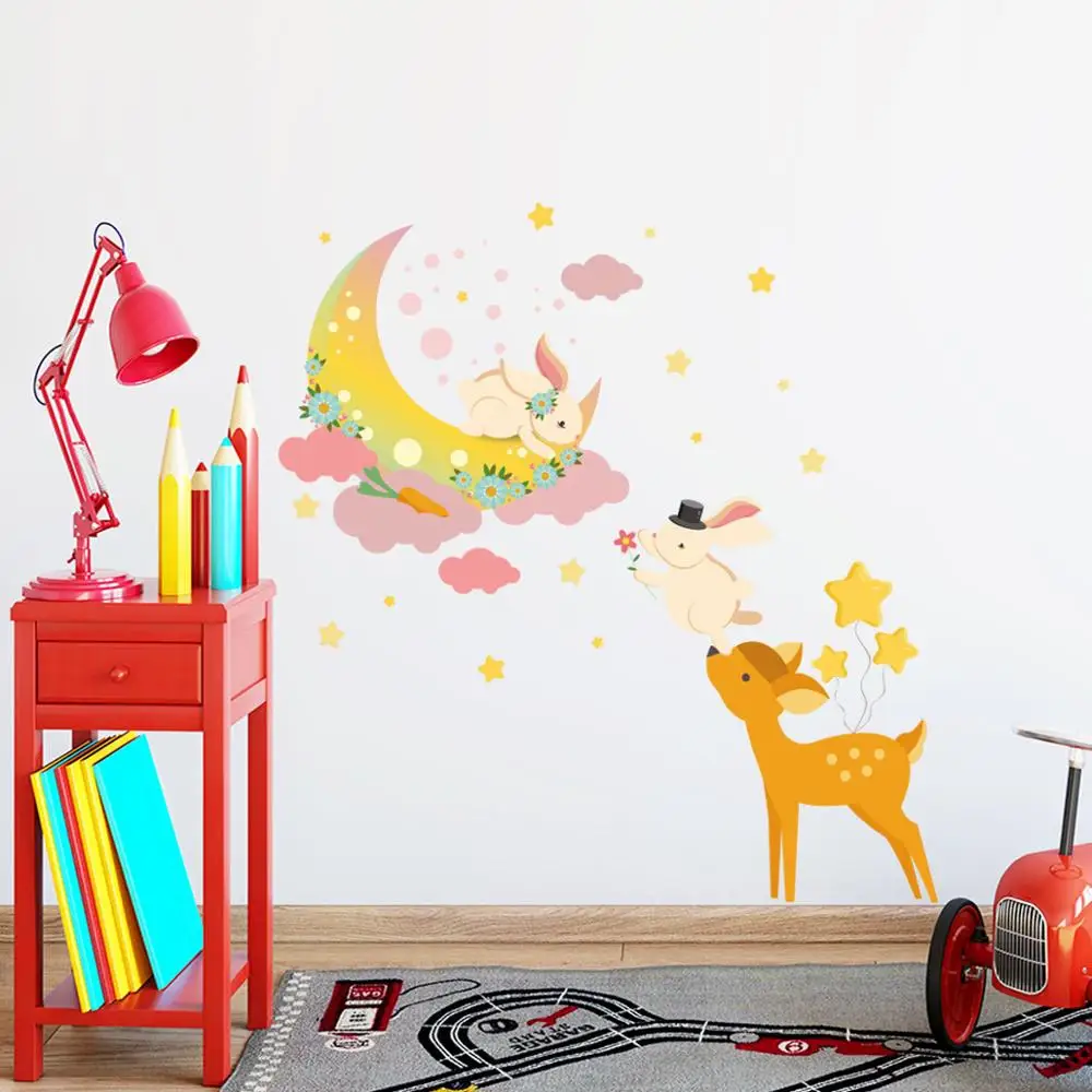 Декоративная наклейка на стену с изображением светлой Луны кролика из
