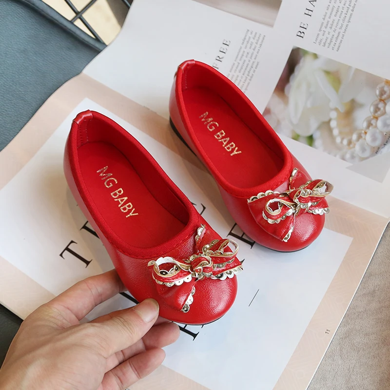 

Туфли детские кожаные для девочек, лоферы, с бантом, модная обувь принцессы для танцев, осень