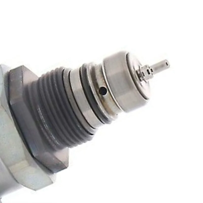 

Car Common Rail Fuel Regulator Pressure Regulating Valve Fuel Pressure Valve For Mercedes-Benz A6420780249 0281002826