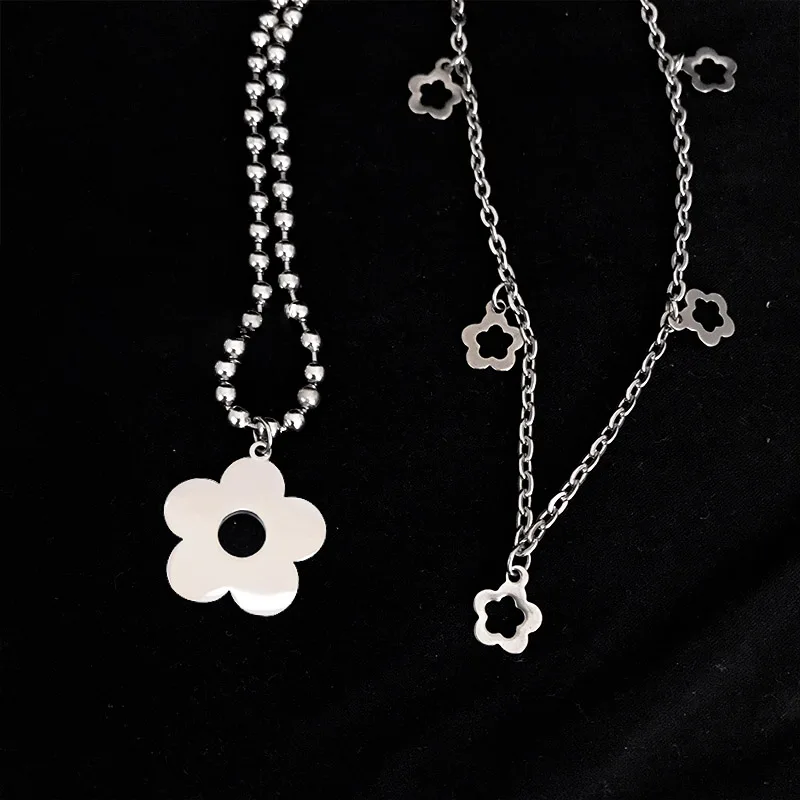 two necklaces Милое каваи цветок женское колье-подвеска сладкий корейский Harajuku ожерелье Панк Хип Hp рок крутой девушки из нержавеющей стали ожерелье - Окраска металла: two necklaces
