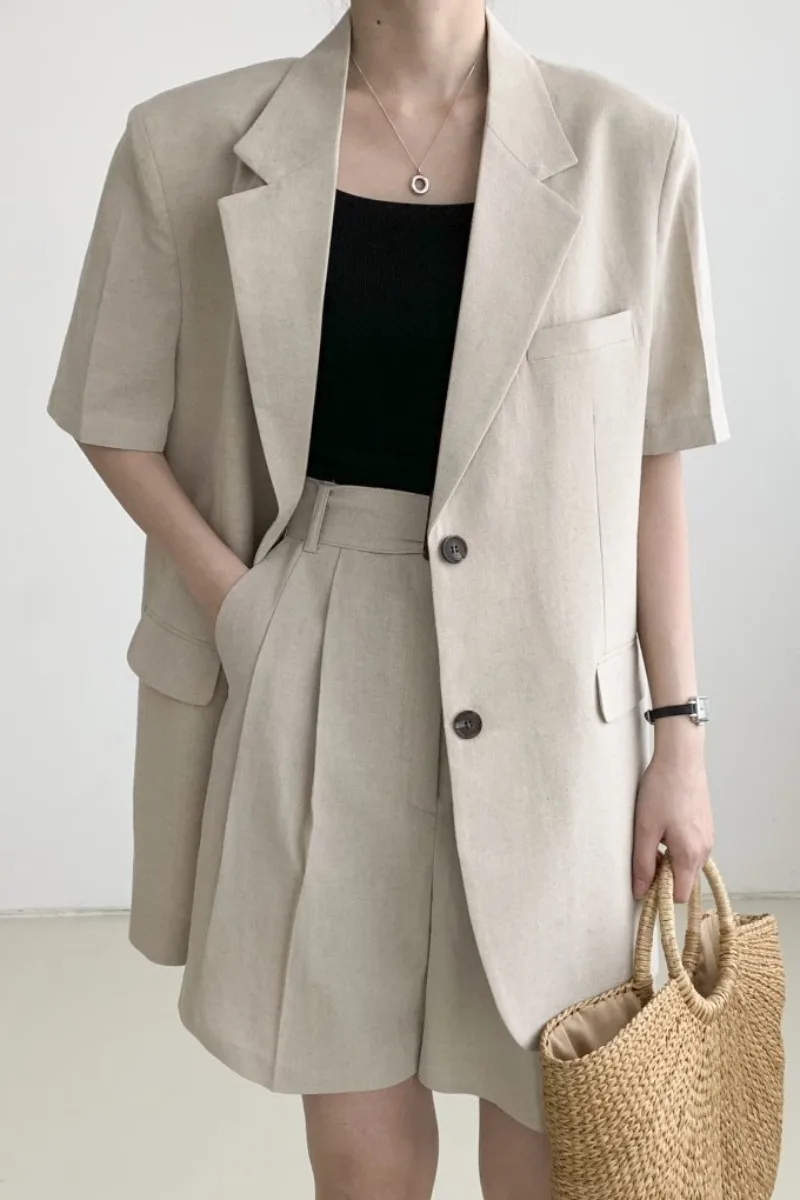 

Korea chic summer retro lapel two button loose suit jacket + casual suit shorts suit women