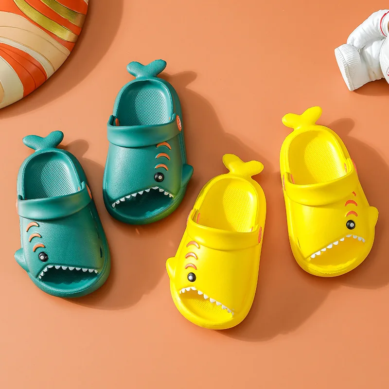 Zapatillas divertidas a la moda para niños y bebés, zapatos antideslizantes de interior, de playa, color azul y rosa, verano, 2021