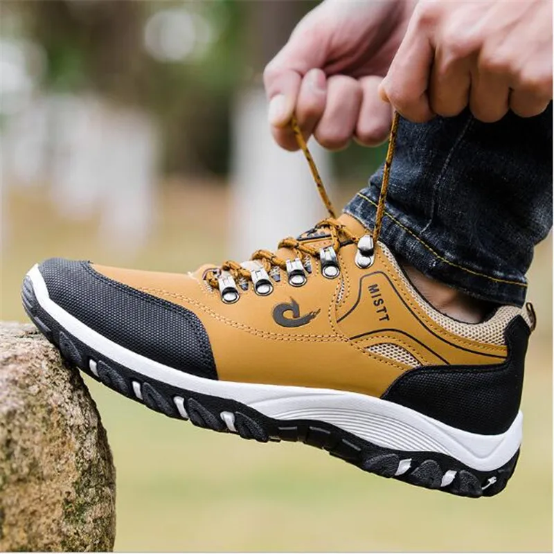 

2020 Hot Spring Autumn Men Casual Shoes New Arrival Ventilation Fashion Sneakers Outdoors Tourism Men Shoes