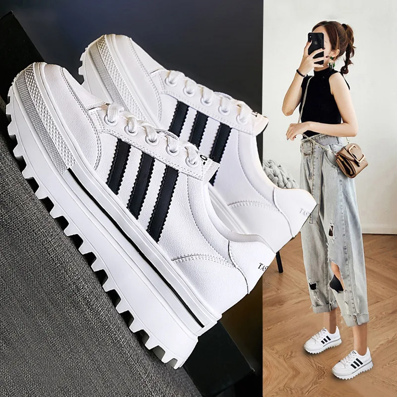 

2021 Autumn and Winter New Breathable Sports Shoes Thick-Soled Inner Increase Daddy Shoes Women's Leather White Shoes Women