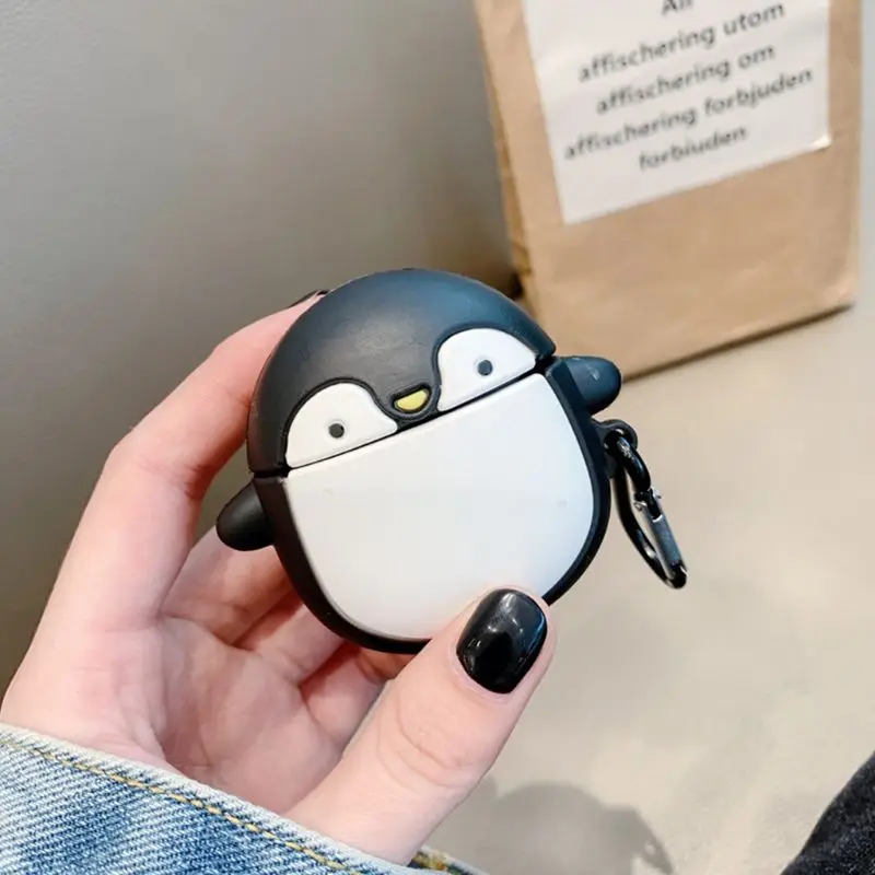 

Cute Penguin Pattern Protective Cover Soft Silicone Case Lovely Protector with Carabiner for Airpods Pro Bluetooth Headset