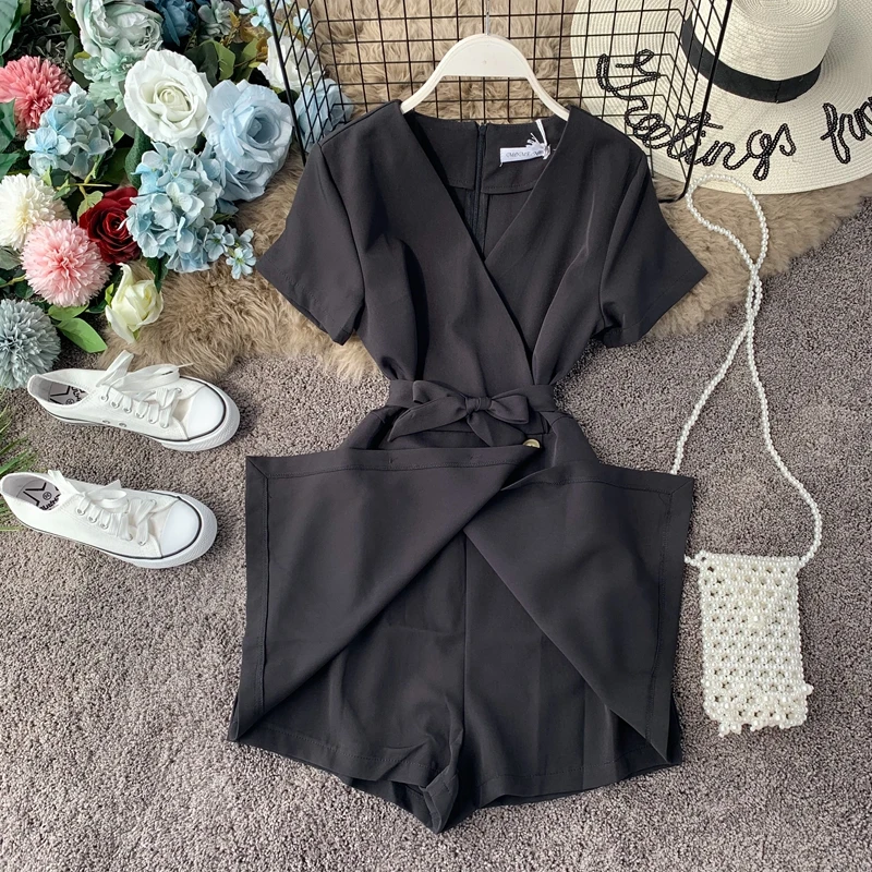 

Женский короткий комбинезон, летний шикарный комбинезон с V-образным вырезом, пуговицами, короткими рукавами, широкими штанинами, TN289