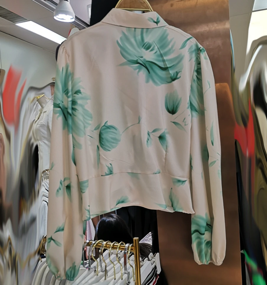 

Runway Fashion Women Cutout Design Chiffon Blouse Elegant Prints Sexy Lantern Sleeve Blouse Shirt