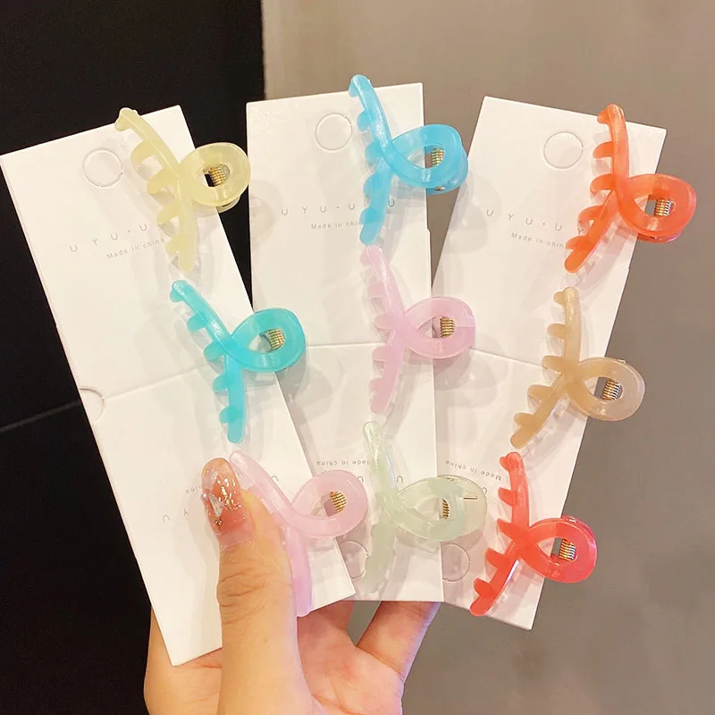 Милые красочные маленькие пластиковые заколки для волос с крестом девочек милые