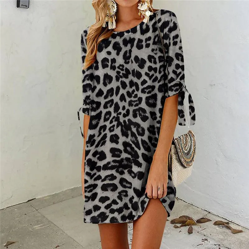 

2021 Autumn Sexy Leopard Women's Dress O-neck Loose Female Short Dresses New Streetwear Fashion Casual Ladies Clothes