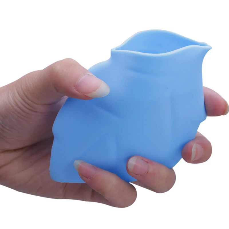 

Travel new product creative portable silicone wash cup for business trip travel brushing cup maple leaf shape drinking cup