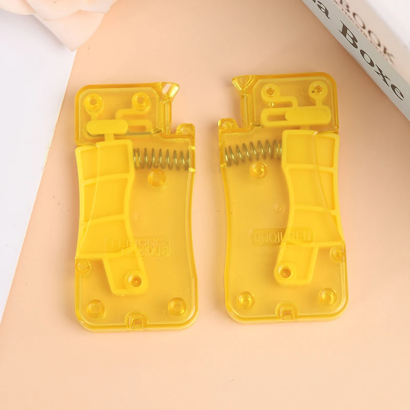 

1pc Yellow Automatic Needle Threader Hand Sewing Needle Threader Stitch Insertion Sewing Tool Threader Household Accessories