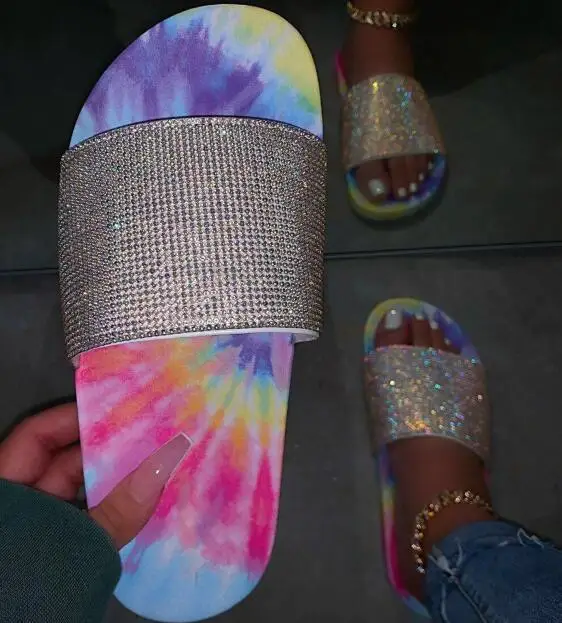 

beach sandals home durable non-slip printing Spring/summer new 2020 women flat bottom rhinestone rainbow color outdoor leisure