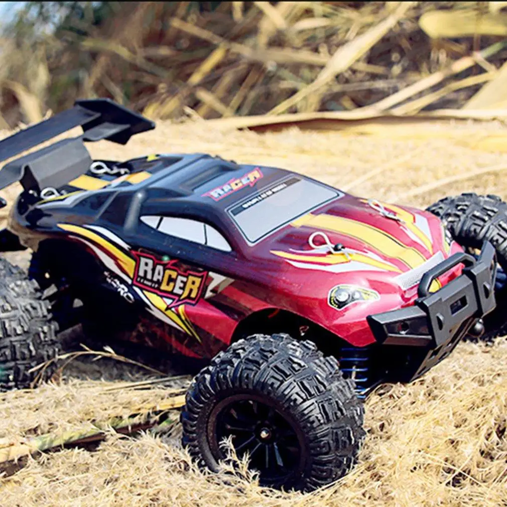 

1: 18 Full Scale 4WD High Speed Pickup KY-2818A Rigid Cross Braced Support Functional Rear Wing Position