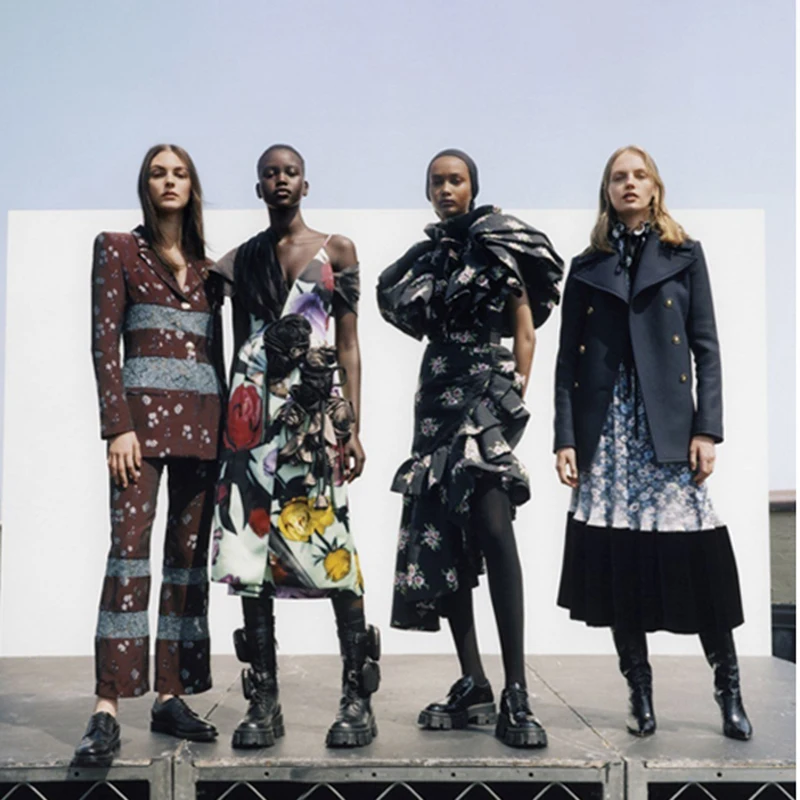 Туфли-оксфорды женские из лакированной кожи на плоской платформе без застежки |