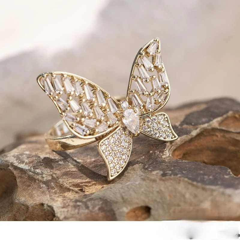 

Gold Plated Exquisite Zircon Butterfly Ring Charm Lady Party Ring Cocktail Ball Jewelry Accessories Adjustable Ring