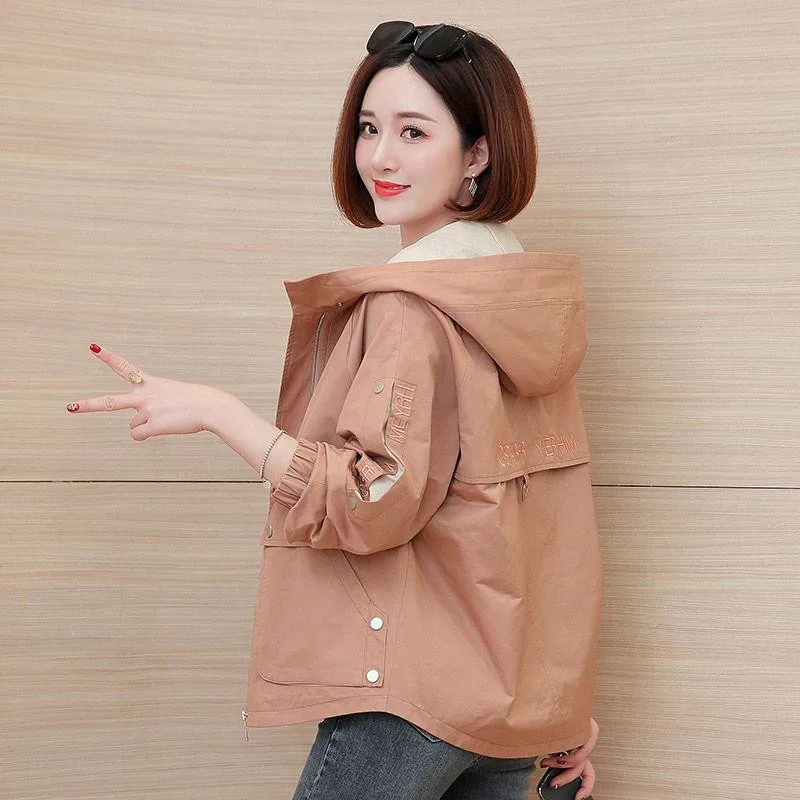 

Spring Autumn Women Trench Coat Korean Letter Embroidery Hooded Outerwear Loose Large Size Short Coat Casual Female Windbreaker