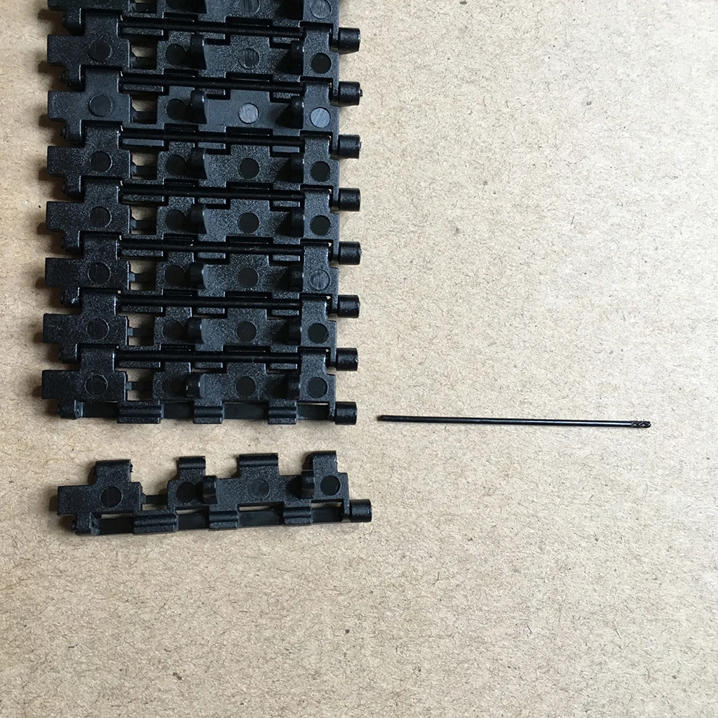 

78cm Plastic Tank Track Removable Tracked Chassis for Robot DIY Repair Parts