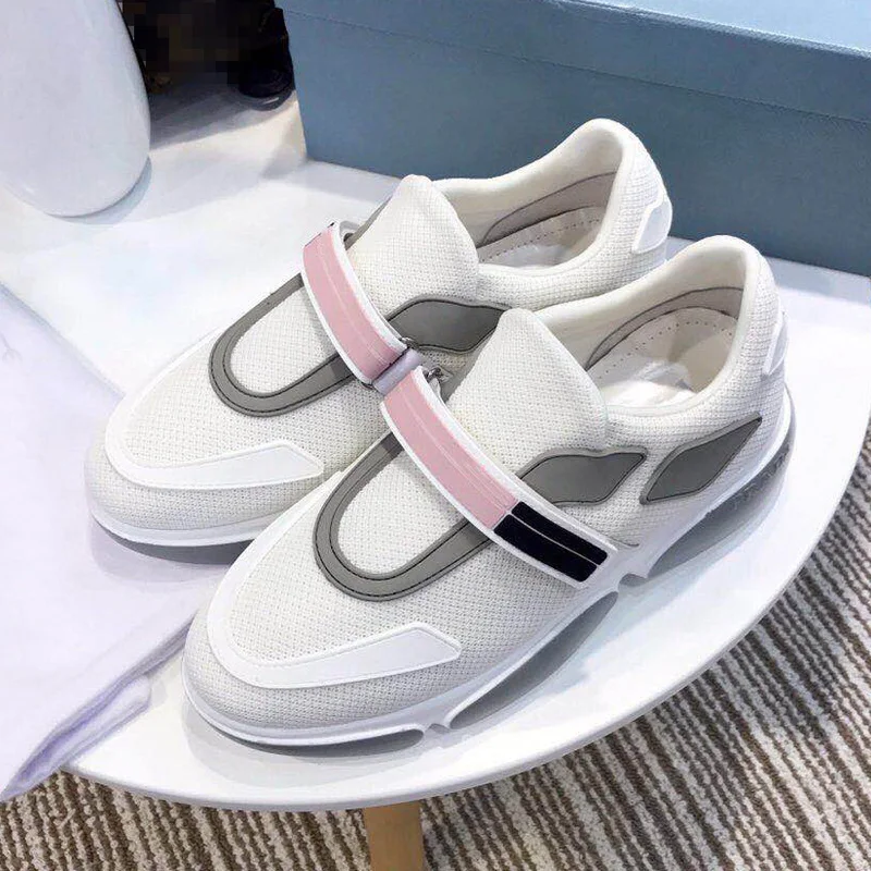 

Женские брендовые кроссовки для бега на открытом воздухе, женские светильник дышащие кроссовки для атлетики и ходьбы, сетчатые лоферы, черн...