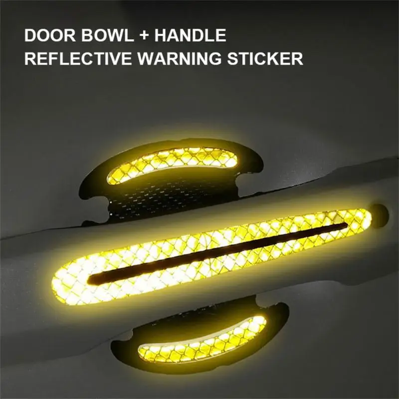 

Универсальная автомобильная отражающая наклейка на дверную ручку из углеродного волокна, пленка для защиты поверхности от царапин и ударо...