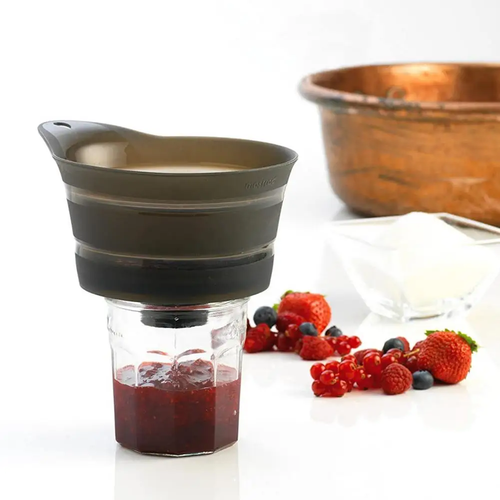 

Fruit Preserves Funnel Handy Strawberry Preserves Separator Tool Kitchen Gadgets Foldable Wine Filter Pourer