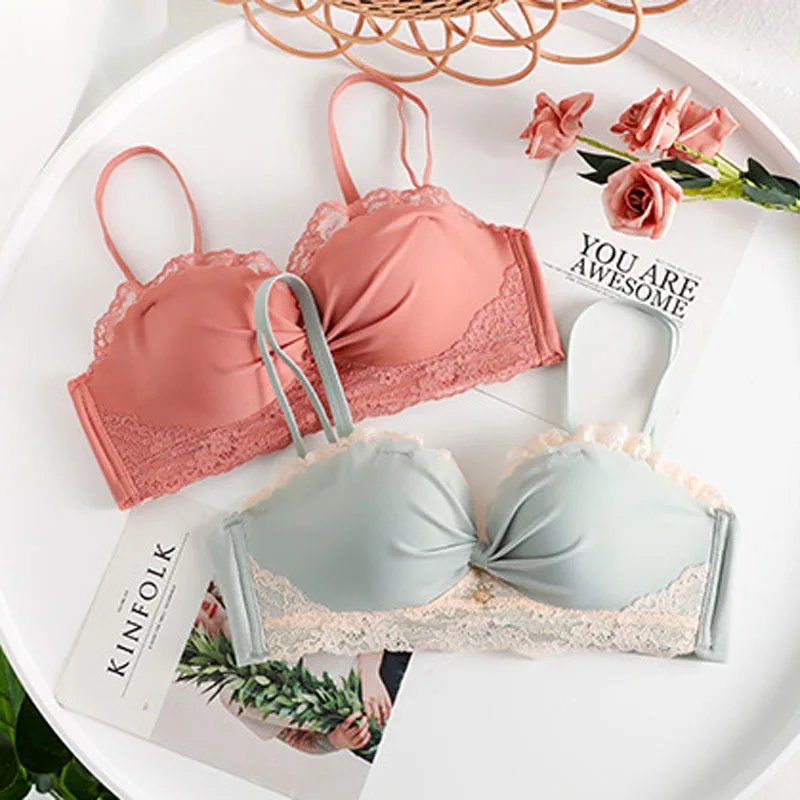 Женское нижнее белье с эффектом пуш ап фиолетовое потертости и