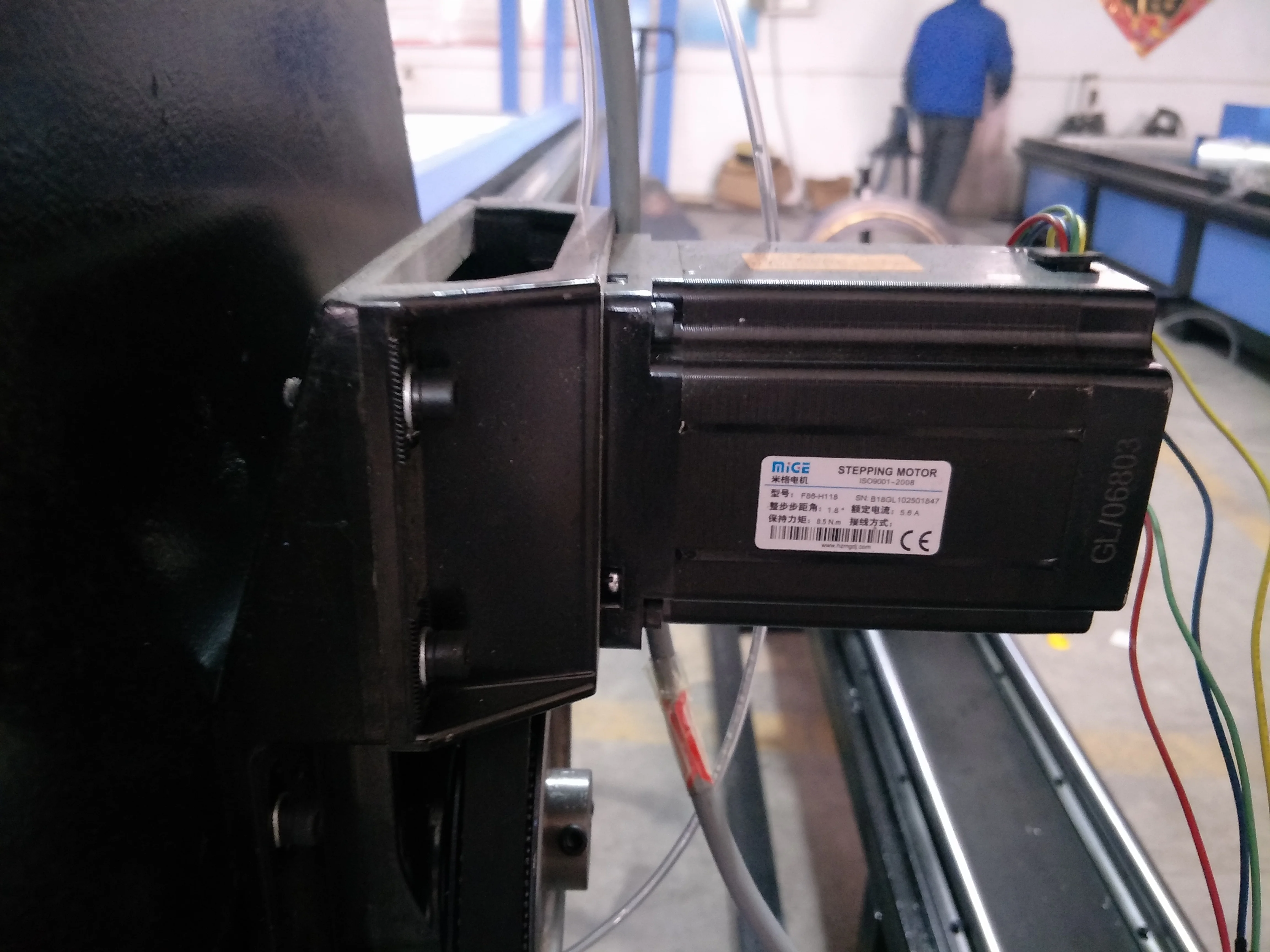 Сертификат CE ISO 1325 1530 1540 1560 cnc плазменный с буровой головкой роторное устройство