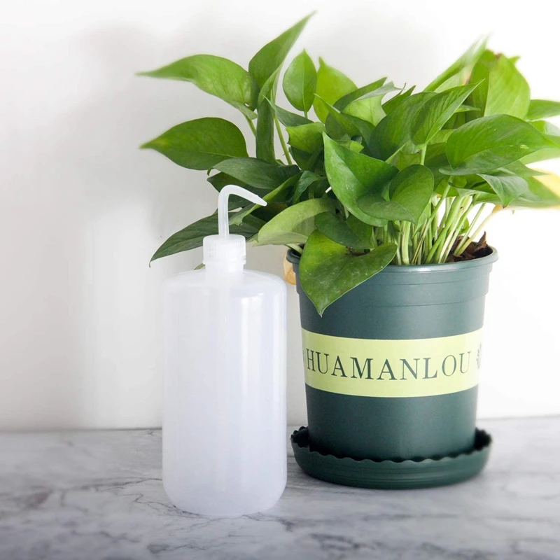 

2021 Watering Can, 5 Pack Squirt Bottle, Plastic Wash Bottle, Squeeze Bottle for Plant Flower Succulent Watering
