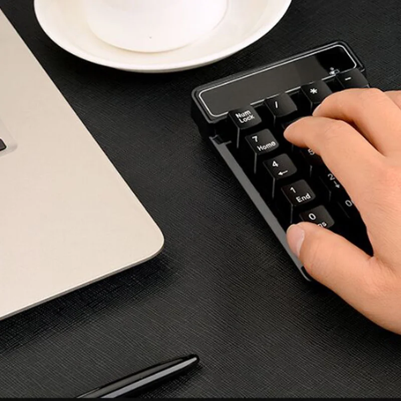Миниатюрная беспроводная цифровая клавиатура 2 4 ГГц с USB 19 клавиш цифровой